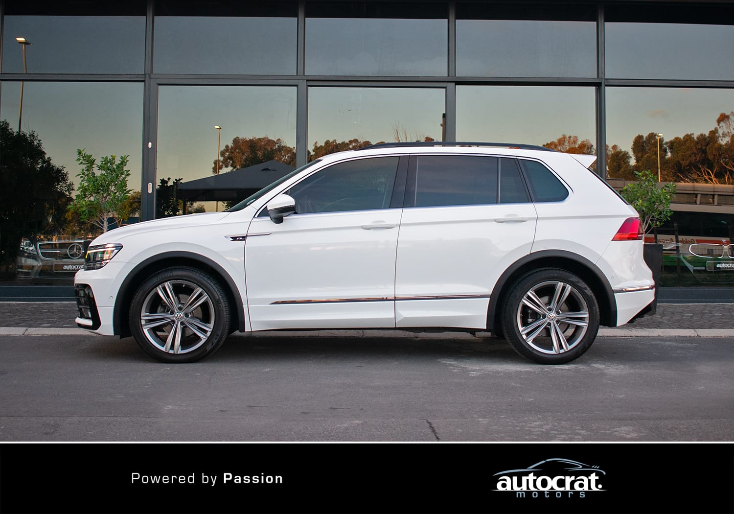 2019 Volkswagen Tiguan 2.0TDI 4Motion Highline R-Line — photo 3