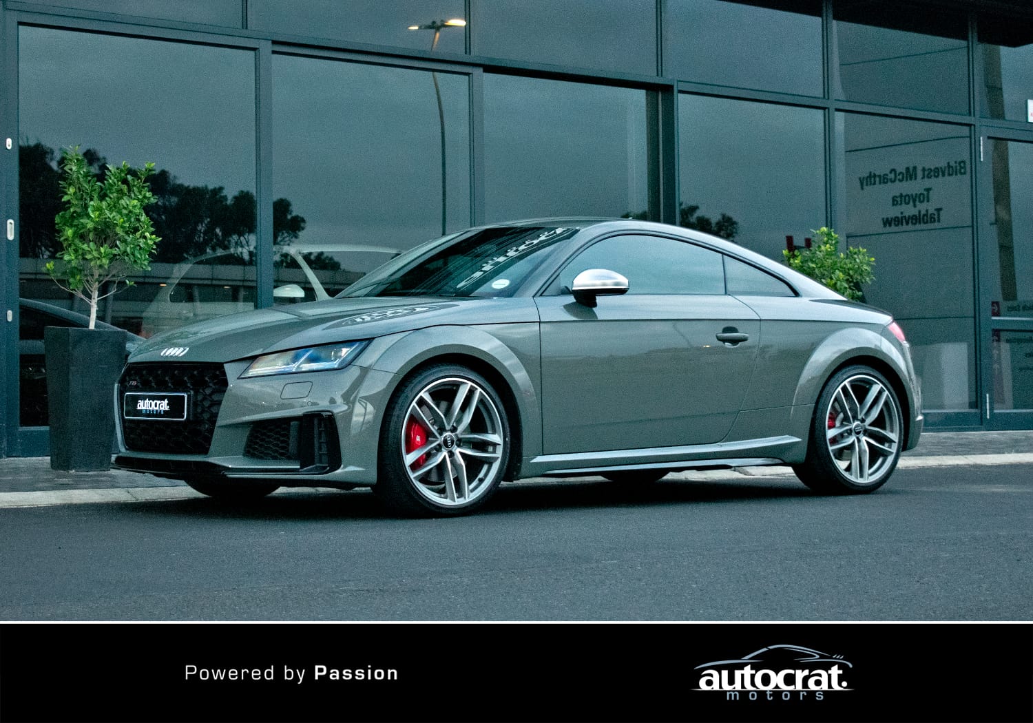 2021 Audi TTS Coupe Quattro — photo 2